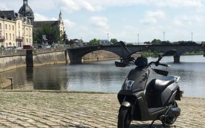 Le PinkMe : le scooter électrique du déconfinement