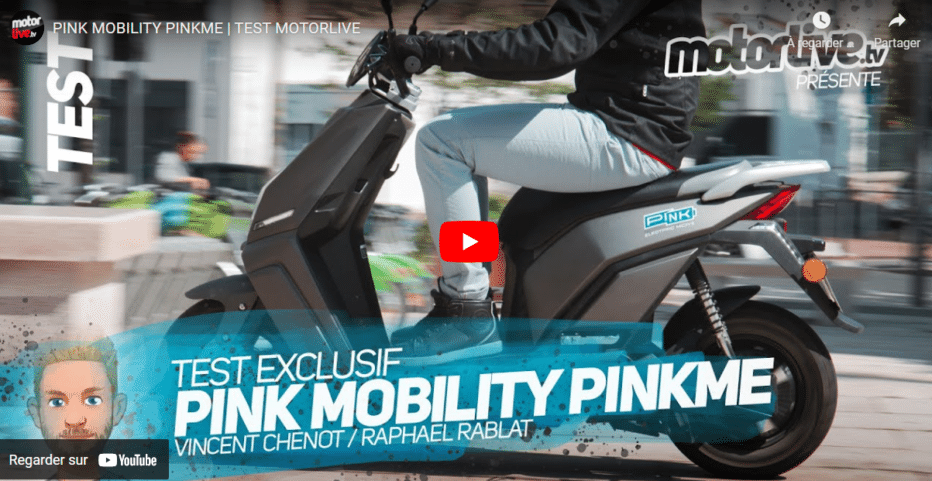 Le pink Me scooter 50cc électrique super léger et maniable. Le scooter urbain 50cc Pink Me est testé par Motor live