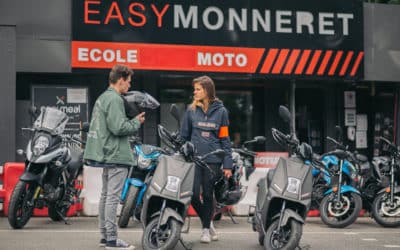 [AUTO-ECOLE] EASY MONNERET CHOISIT PINK