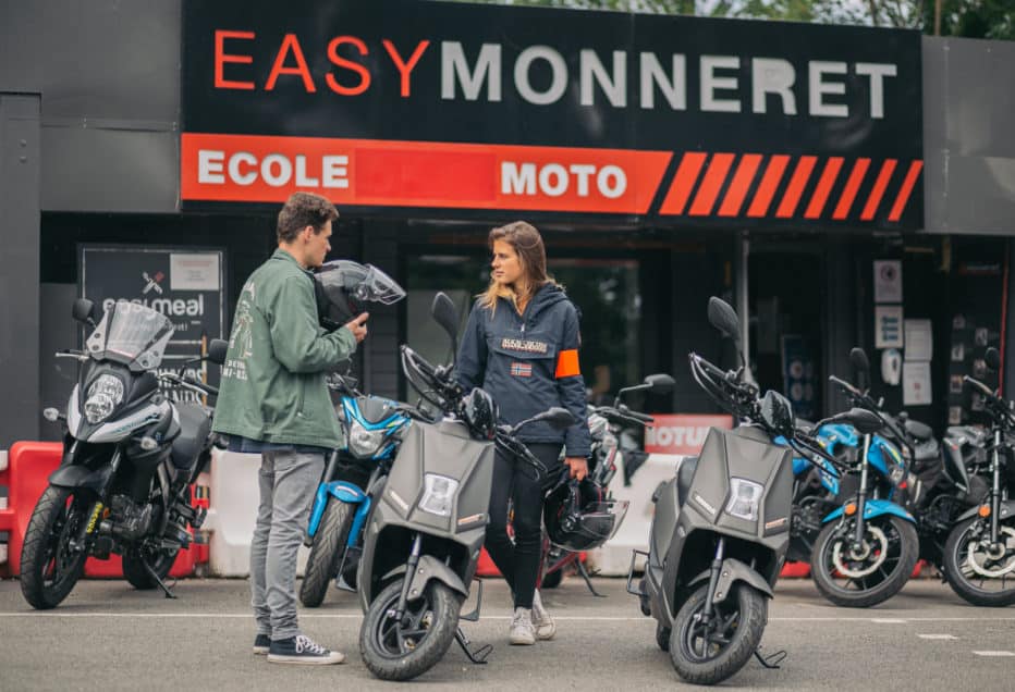 IMG_0321 EASY MONNERET CHOISIT PINK MOBILITY